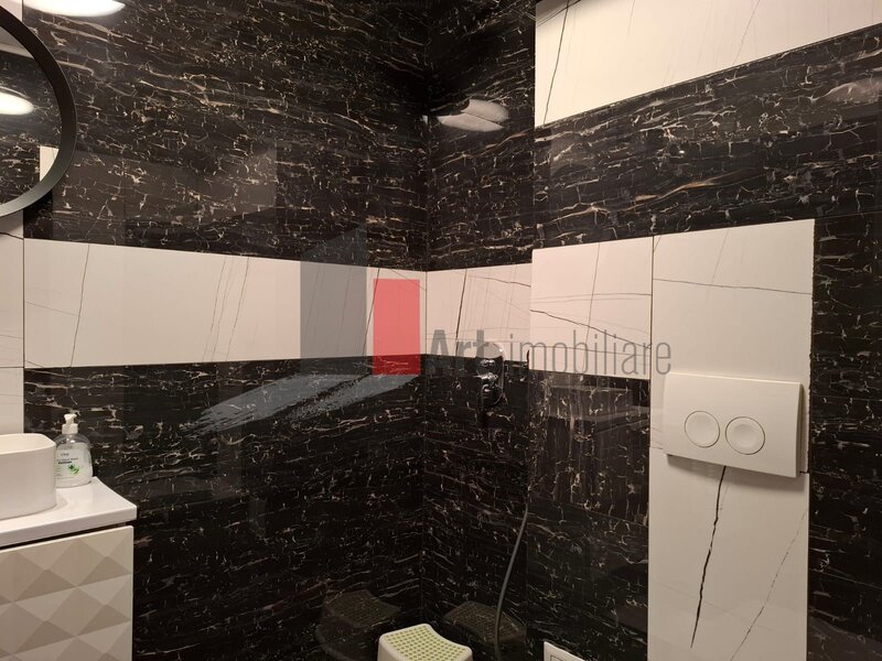 Calea Victoriei, apartamentul Scarsita, bloc exclusivist, bloc nou